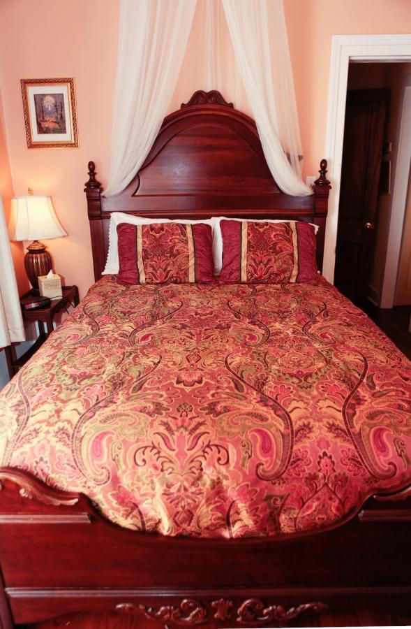 House Of The Rising Sun Bed & Breakfast New Orleans Exterior photo